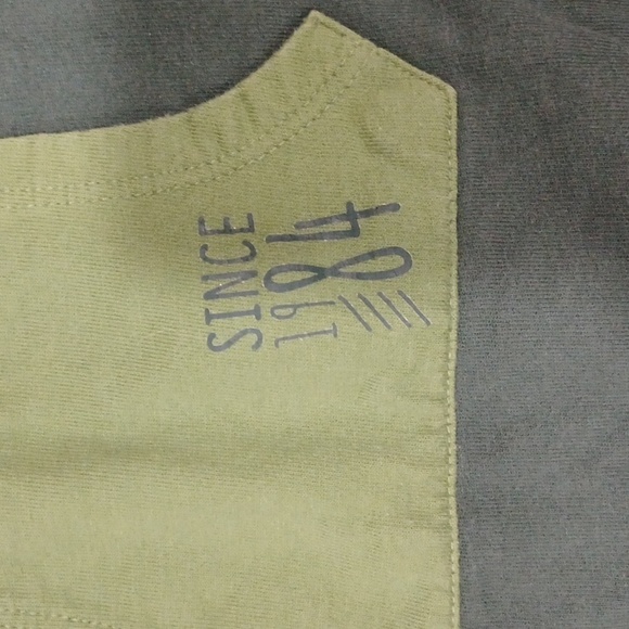 Burts Bees 0-3 month romper - Picture 2 of 4